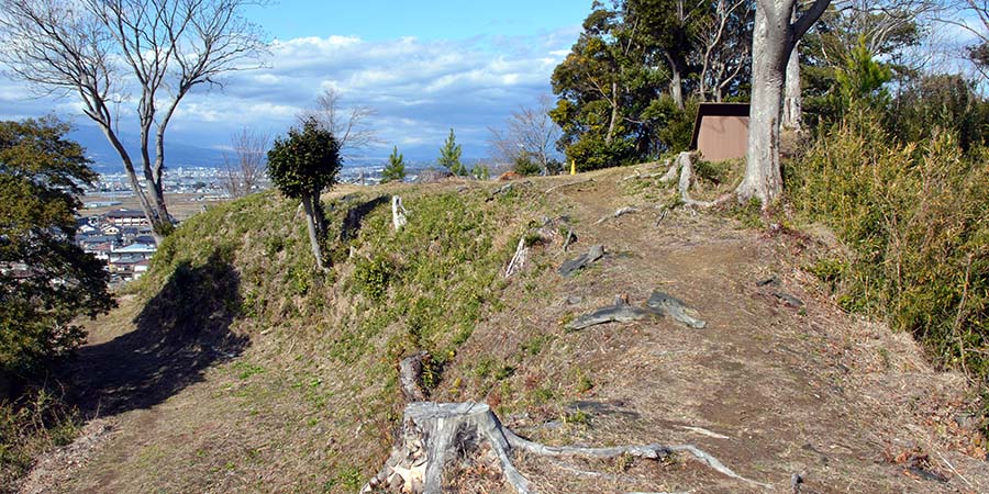 韮山城