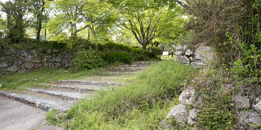 鳥羽山城