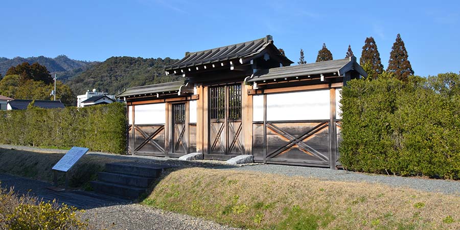 大内氏館・築山跡